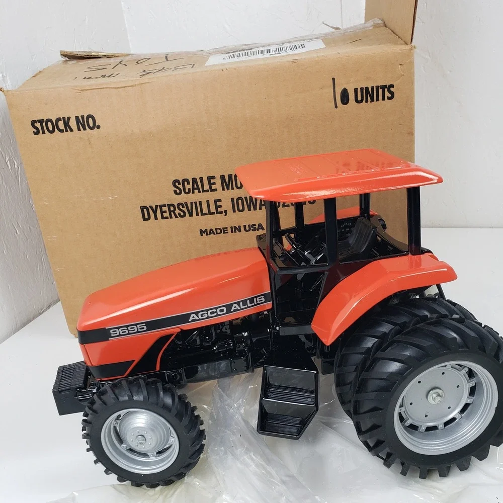 AGCO Allis 9695 1/16 Scale Tractor 1994 Dealer Meeting Promo Scale Models KCMO